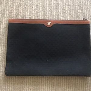 Authentic Gucci vintage portfolio laptop case